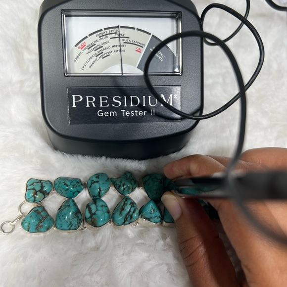 Turquoise Blue Topaz Moonstone Large Gemstone Necklace & Bracelet Set - Picture 12 of 13